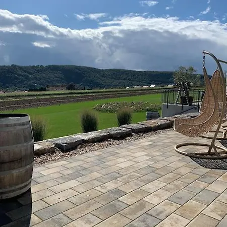 Gemuetliches Im Weingut شقة